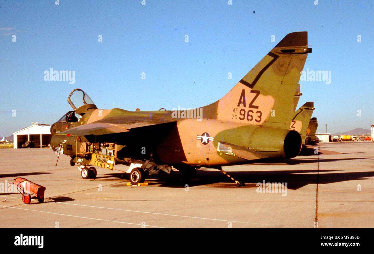 United States Air Force (USAF) - Ling-Temco-Vought A-7D-7-CV Corsair II 70-0963 (MSN D-109). Der Arizona ANG 152. TFS (162. TFG). Stockfoto