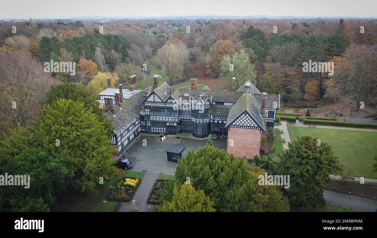 Bramall Hall Tudor House Luftaufnahme Stockfoto