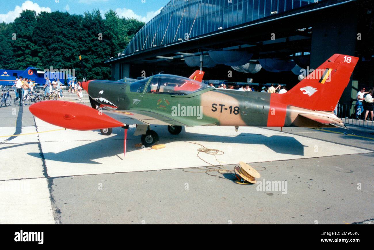 Force aerienne belge SiaiMarchetti SF.260M ST18 (msn 1018). (Force