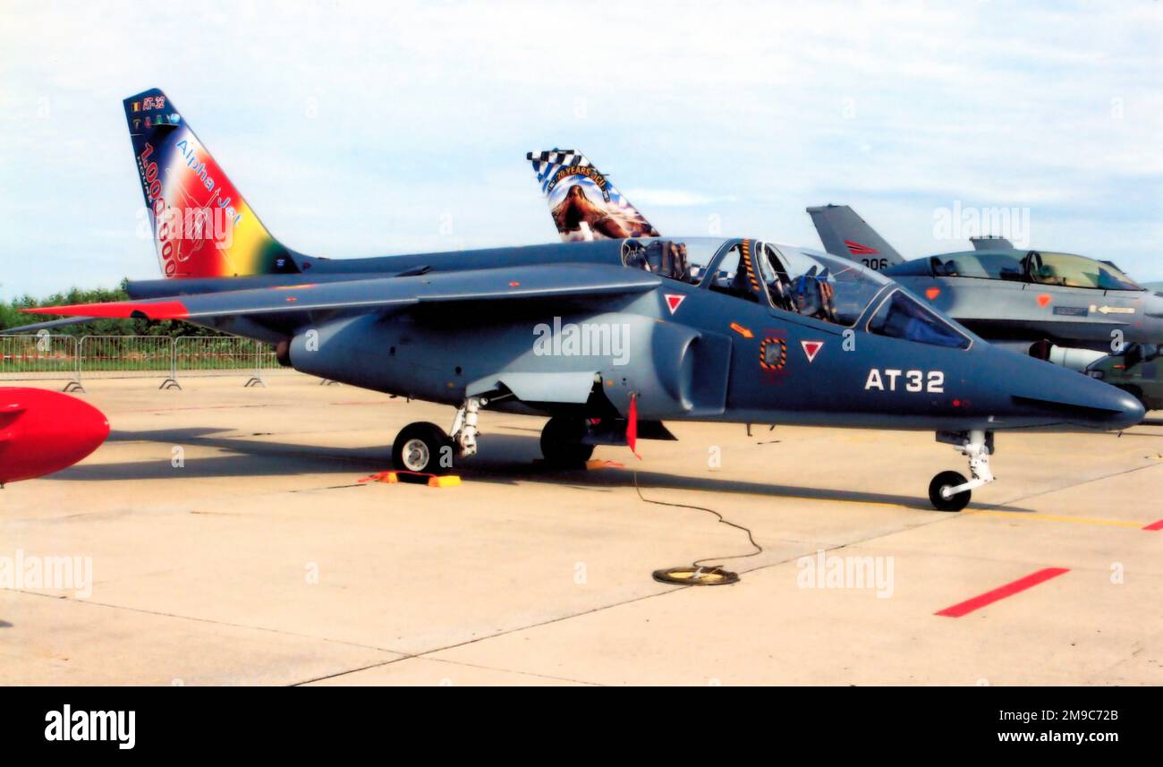 Force Aerienne Belge Dassault/Dornier Alpha Jet 1B AT32 (msn B321149