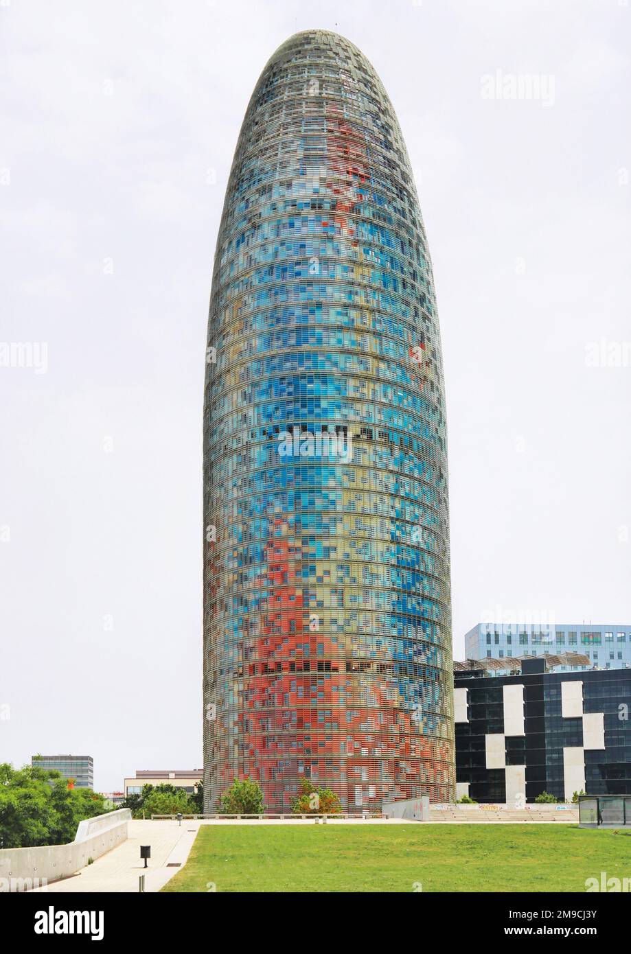 Barcelona, Spanien, Mai. 2018: Torre Agbar. Der 144 Meter hohe Turm wurde von Jean Nouvel entworfen Stockfoto