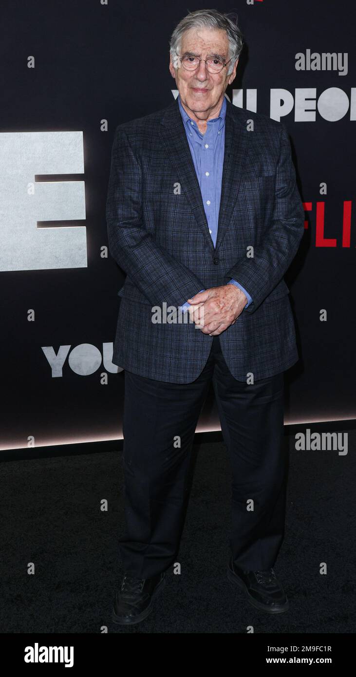 WESTWOOD, LOS ANGELES, KALIFORNIEN, USA - 17. JANUAR: Elliott Gould trifft am 17. Januar 2023 auf der Los Angeles Premiere von Netflix's „You People“ im Regency Village Theatre in Westwood, Los Angeles, Kalifornien, USA ein. (Foto von Xavier Collin/Image Press Agency) Stockfoto