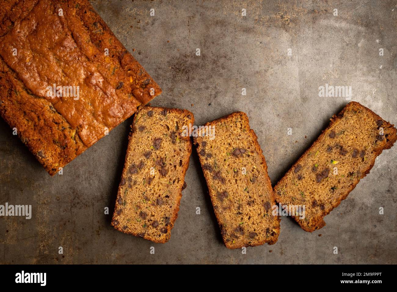 Schoko-Chips-Zucchini-Brot Stockfoto