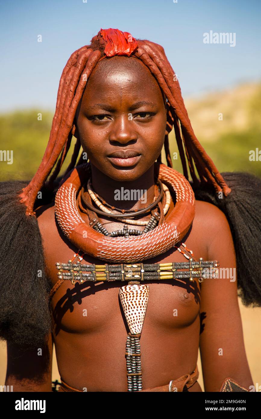 Porträt einer Himba-Frau, Damaraland, Namibia, Afrika Stockfoto