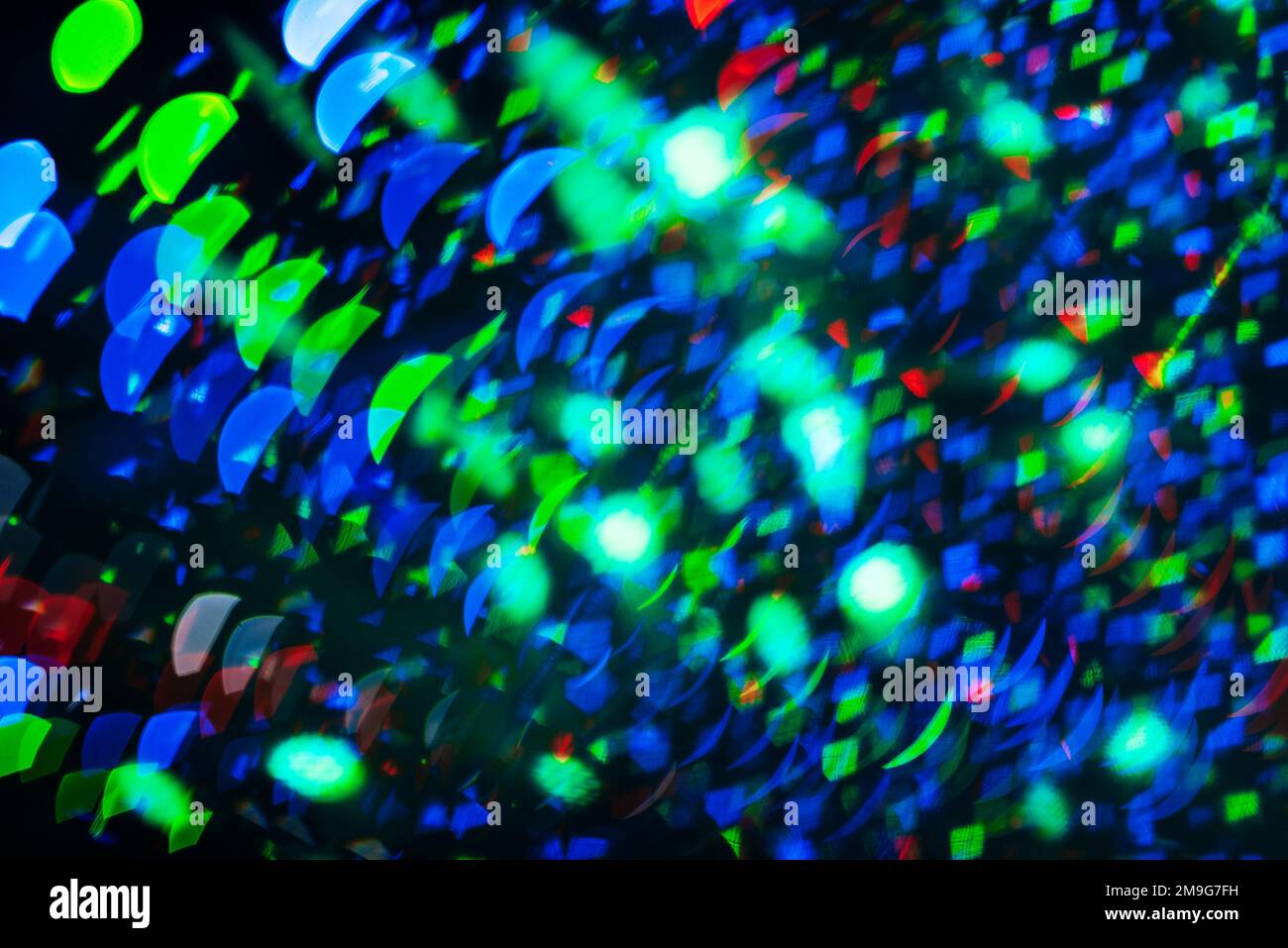 Verschwommener abstrakter heller Hintergrund mit mehrfarbigem Unschärfe-Bokeh Stockfoto