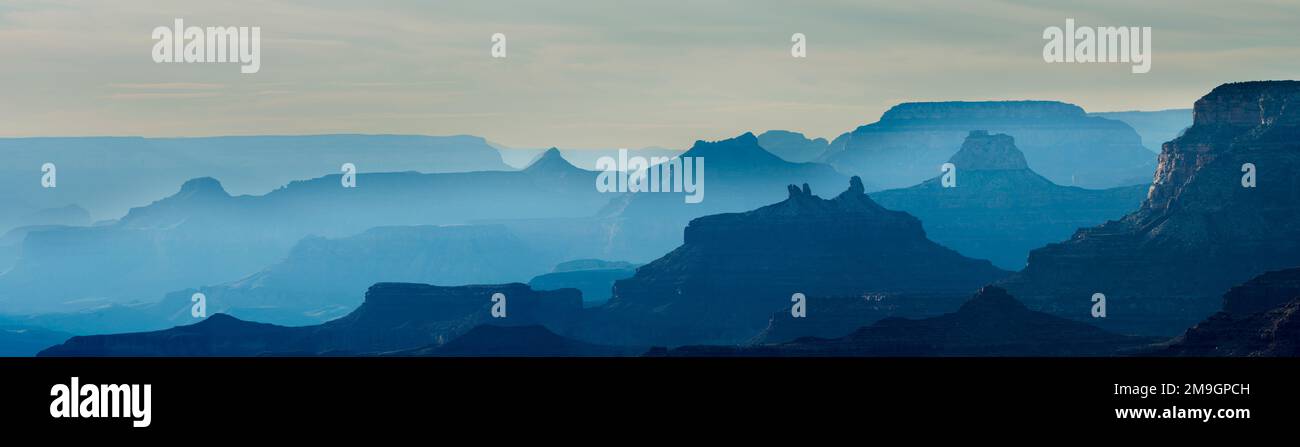 Grand Canyon-Nationalpark bei Sonnenuntergang, Arizona, USA Stockfoto