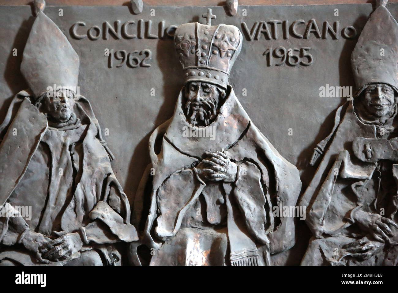 Concile de Vatican II 19621965. Porte Filarete (Antonio di Pietro