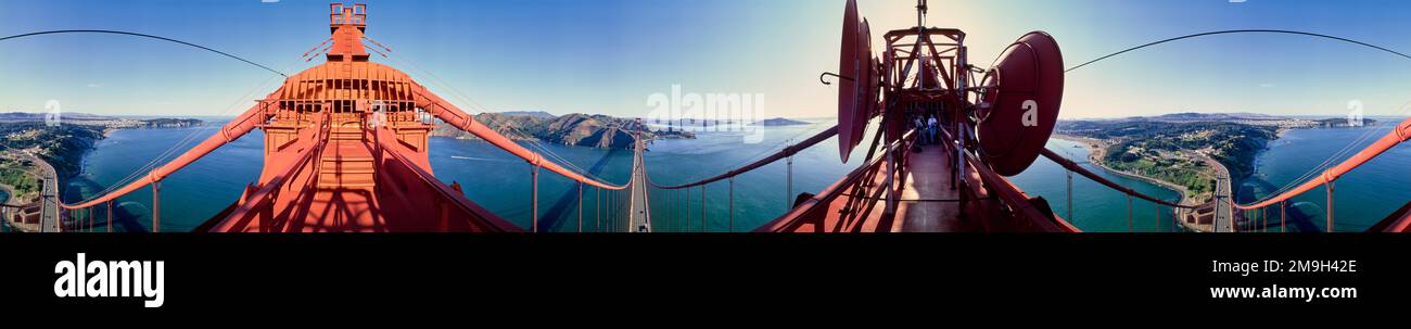 Weitwinkelblick auf die Golden Gate Bridge, San Francisco, Kalifornien, USA Stockfoto