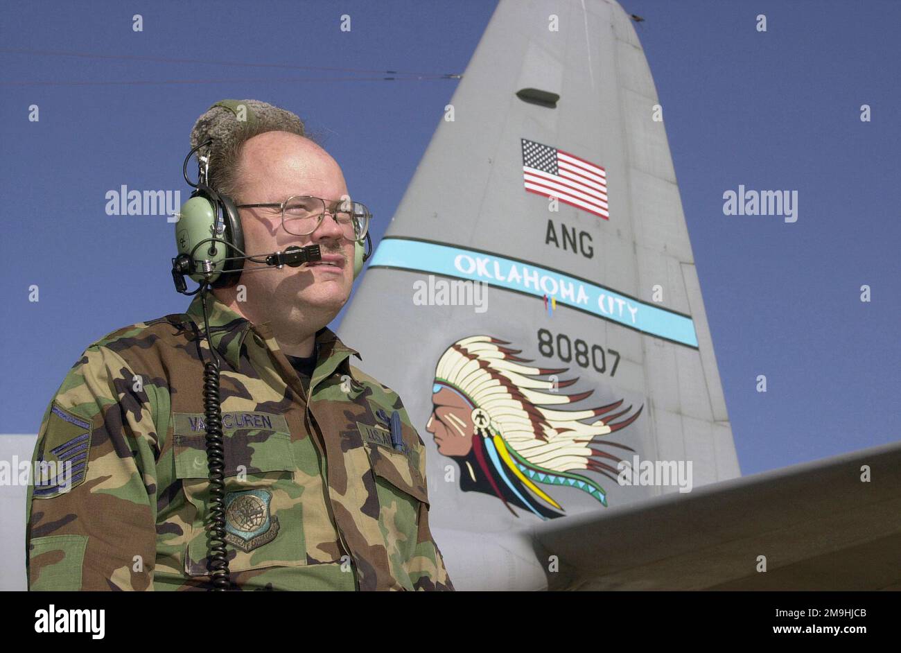 020401-F-3066T-001. Basis: Internationaler Flughafen Tulsa Bundesstaat: Oklahoma (OK) Land: Vereinigte Staaten von Amerika (USA) Stockfoto