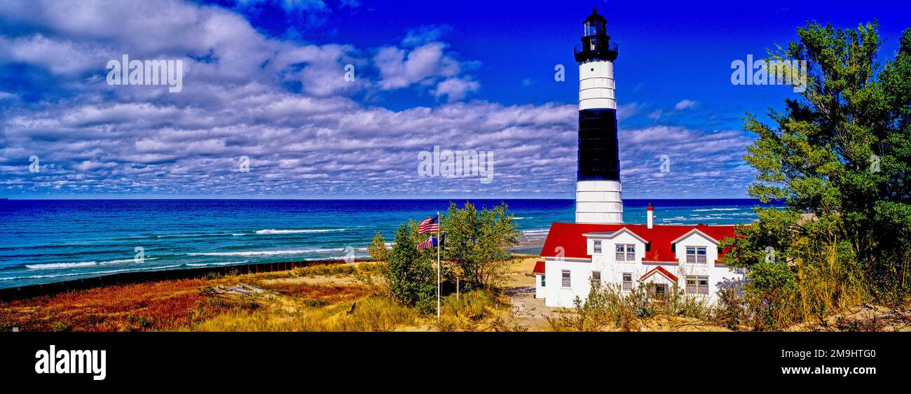 Leuchtturm am Strand, Big Sable Point Lighthouse, Ludington, Michigan, USA Stockfoto