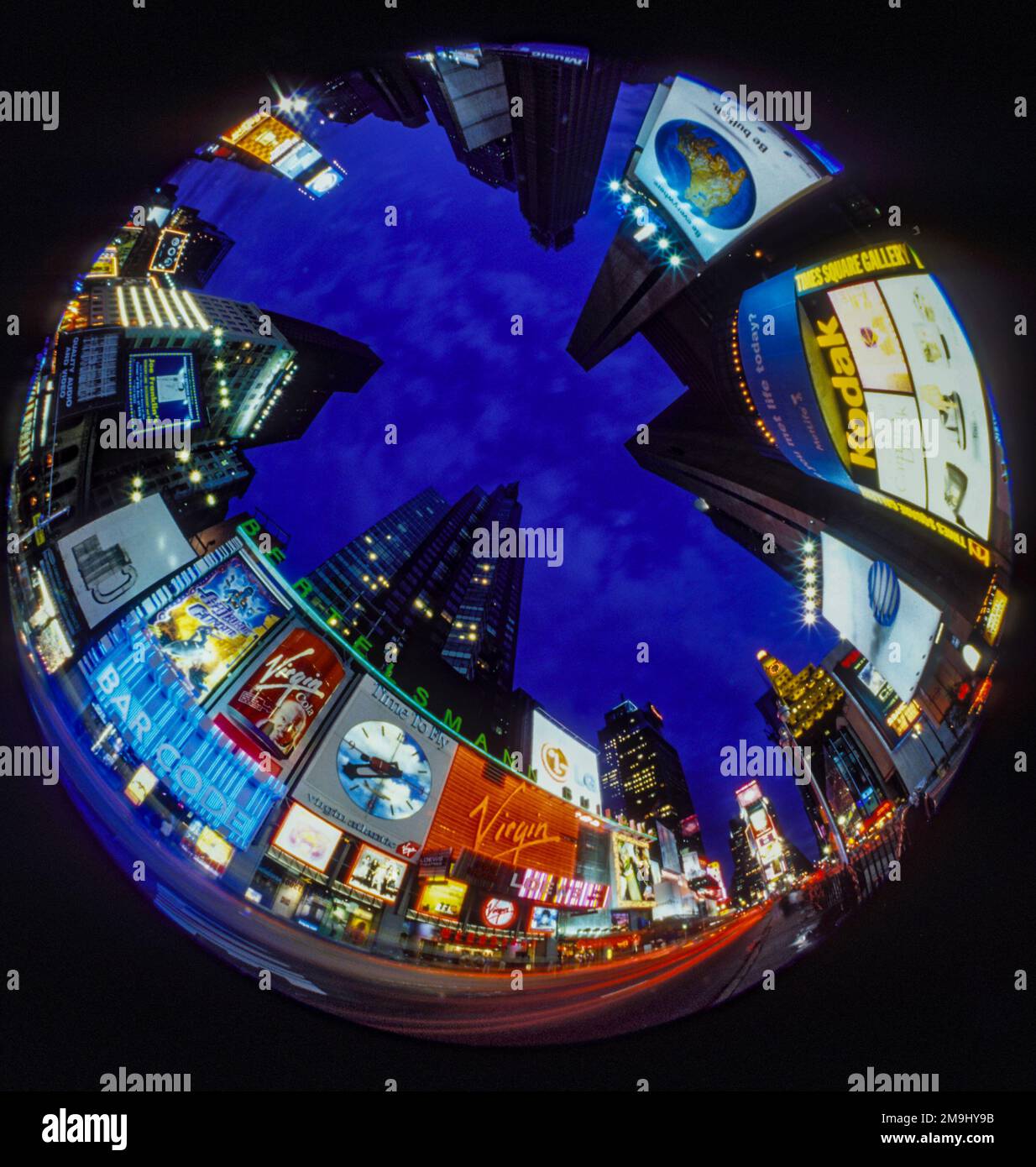 Times Square in der Abenddämmerung, New York City, New York, USA Stockfoto
