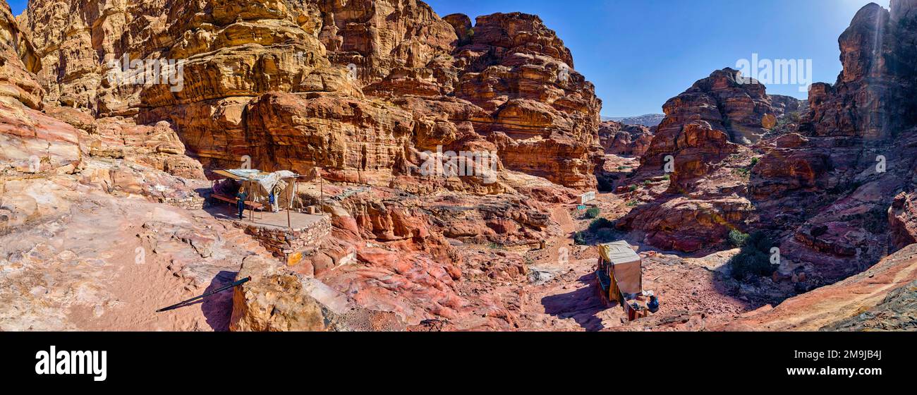 Ad Deir (das Kloster), Petra. Südjordanien Stockfoto