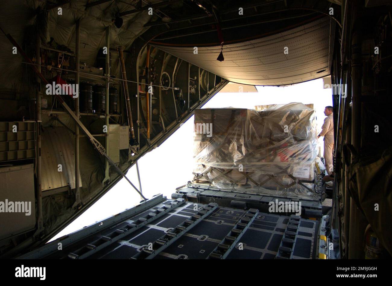 030108-F-7203T-008. Subjekt Operation/Serie: DAUERHAFTE FREIHEIT Land: Unbekannt Stockfoto