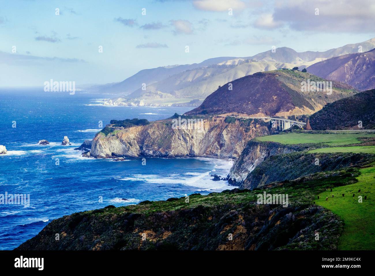Küste mit Klippen, Big Sur, Monterey County, Kalifornien, USA Stockfoto