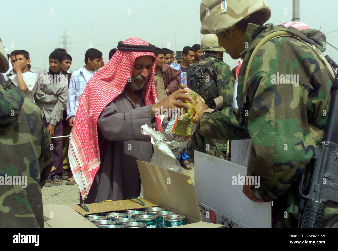 030331-M-5455N-001. Subjekt Operation/Serie: IRAKISCHE FREIHEITSBASIS: Ein Nasariyah-Staat: DHI Qar Country: Iraq (IRQ) Scene Major Command gezeigt: M Stockfoto