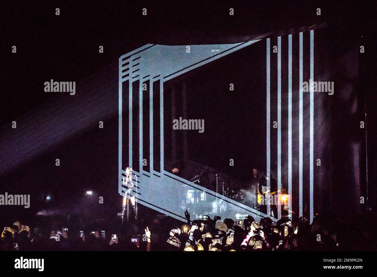 Phantogramm Sarah Barthel und Josh Carter treten im Hammerstein