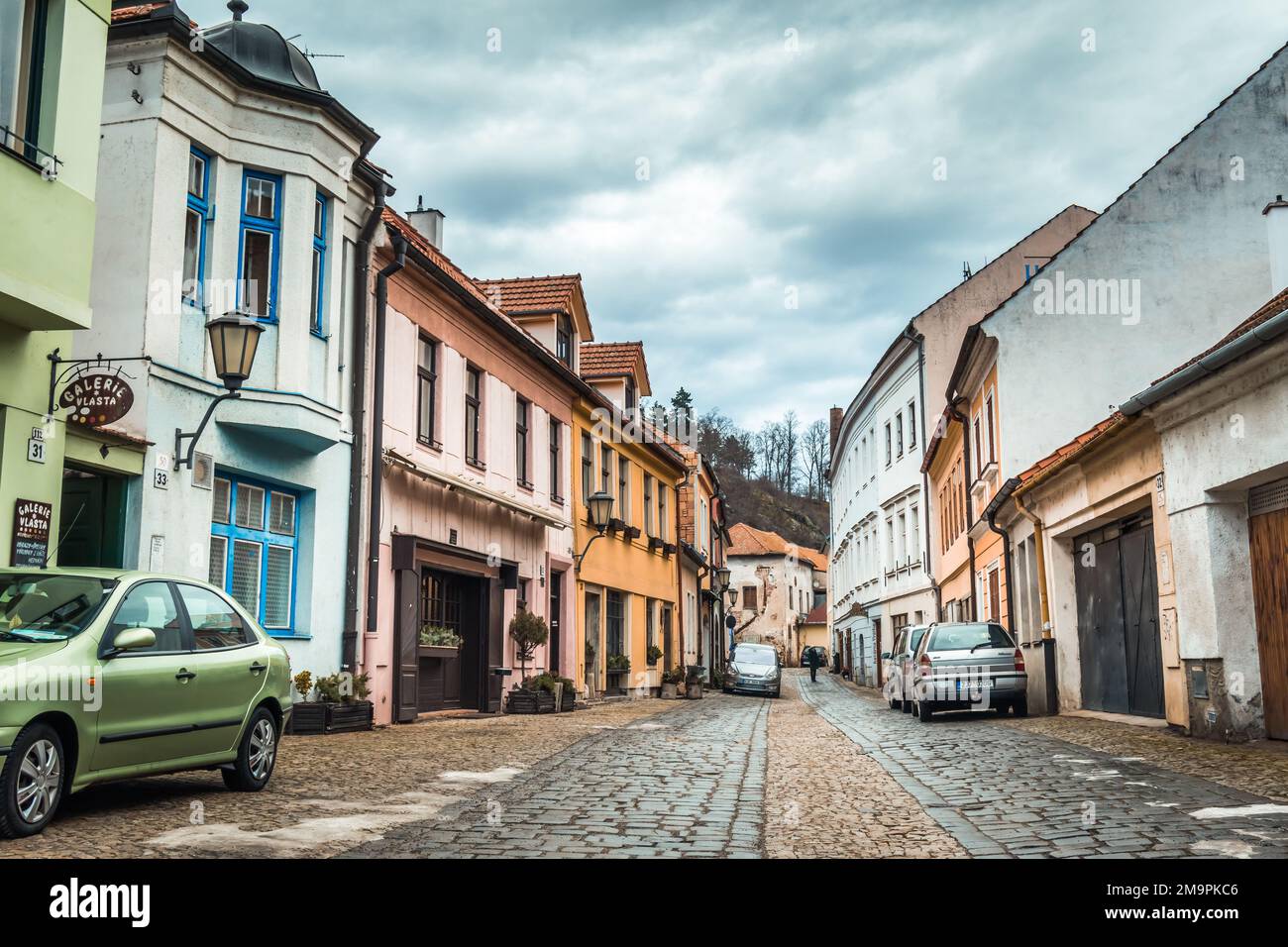Trebic, Tschechische Republik - 28. Dezember 2022: Altes historisches jüdisches Viertel, das im 17. Jahrhundert gegründet wurde und auf der UNESCO-Liste des Weltkulturerbes steht Stockfoto