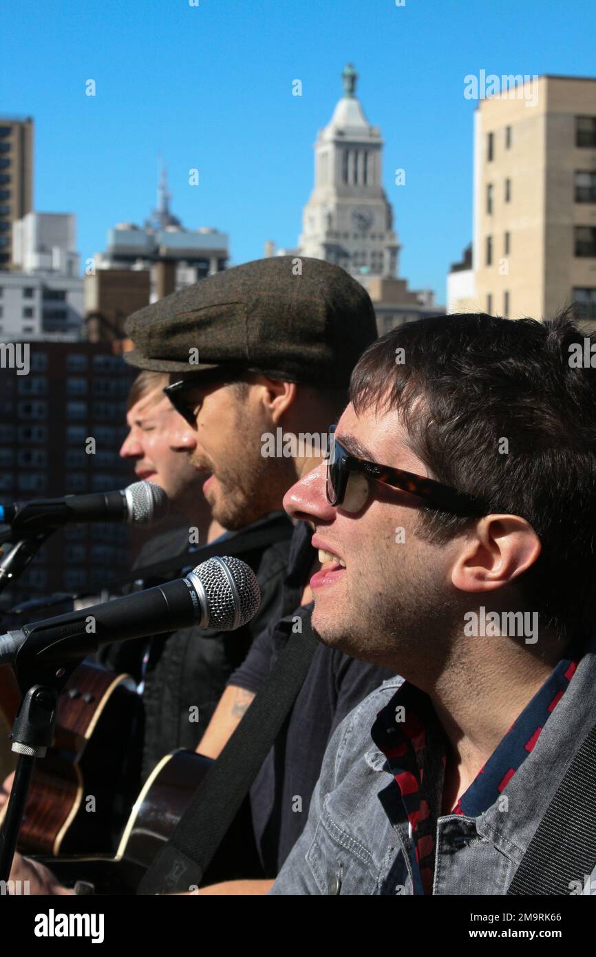 Plain White T's filmt eine Sitzung im Mophonics Studio in New York Stockfoto