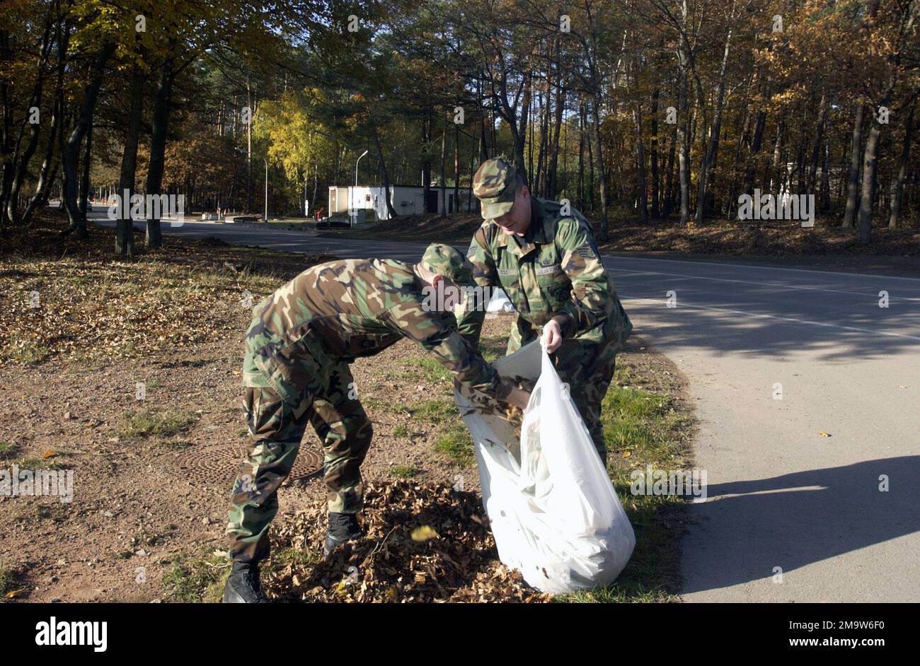 031106-F-4366J-003. Stützpunkt: Luftwaffenstützpunkt Ramstein Bundesstaat Rheinland-Pfalz Land Deutschland / Deutschland (DEU) Hauptkommando gezeigt: USAFE Stockfoto