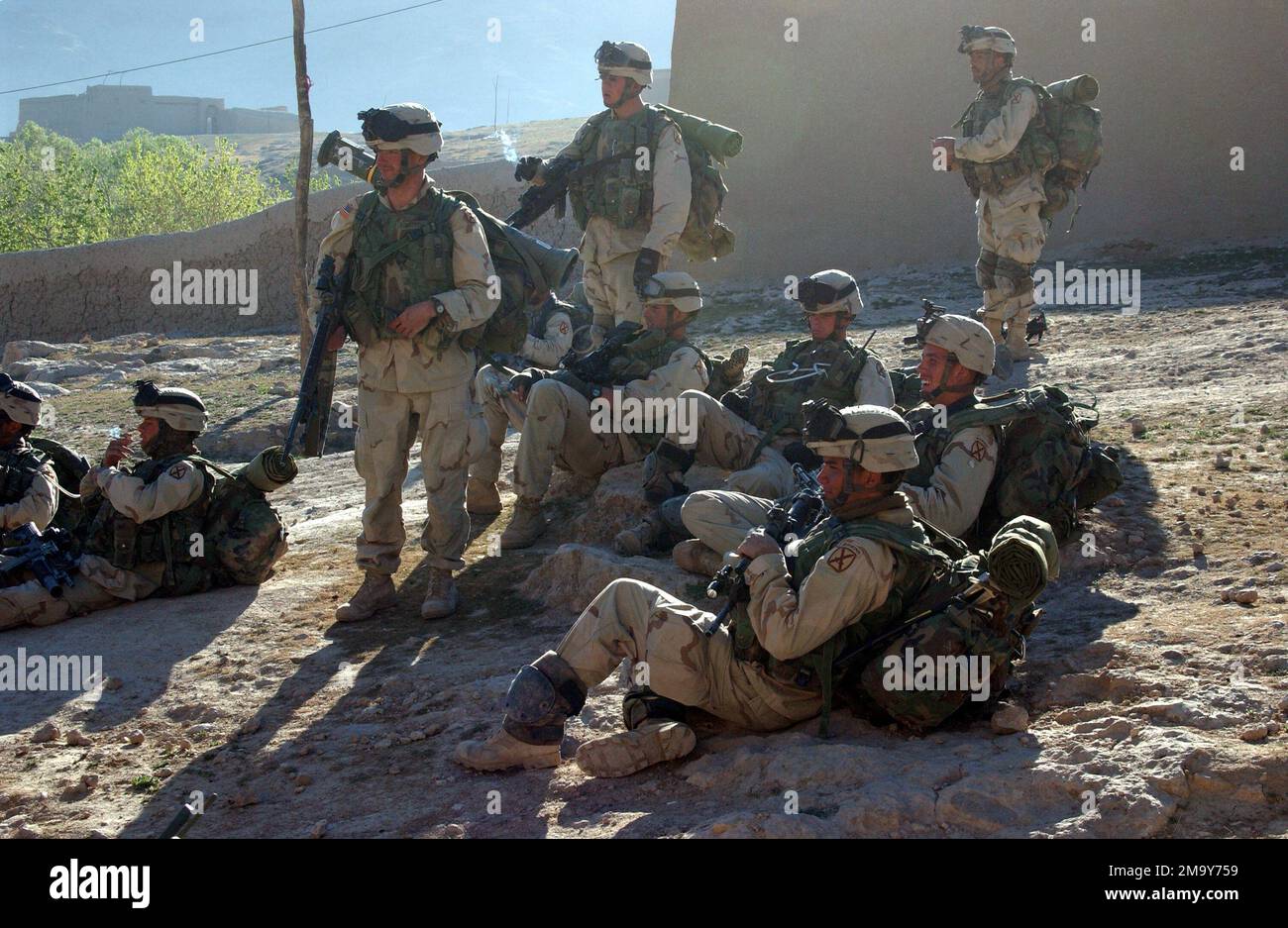 040323-A-6414T-001. Operation/Serie: DAUERHAFTE FREIHEIT Staat: Provinz Uruzgan Land: Afghanistan (AFG) Stockfoto