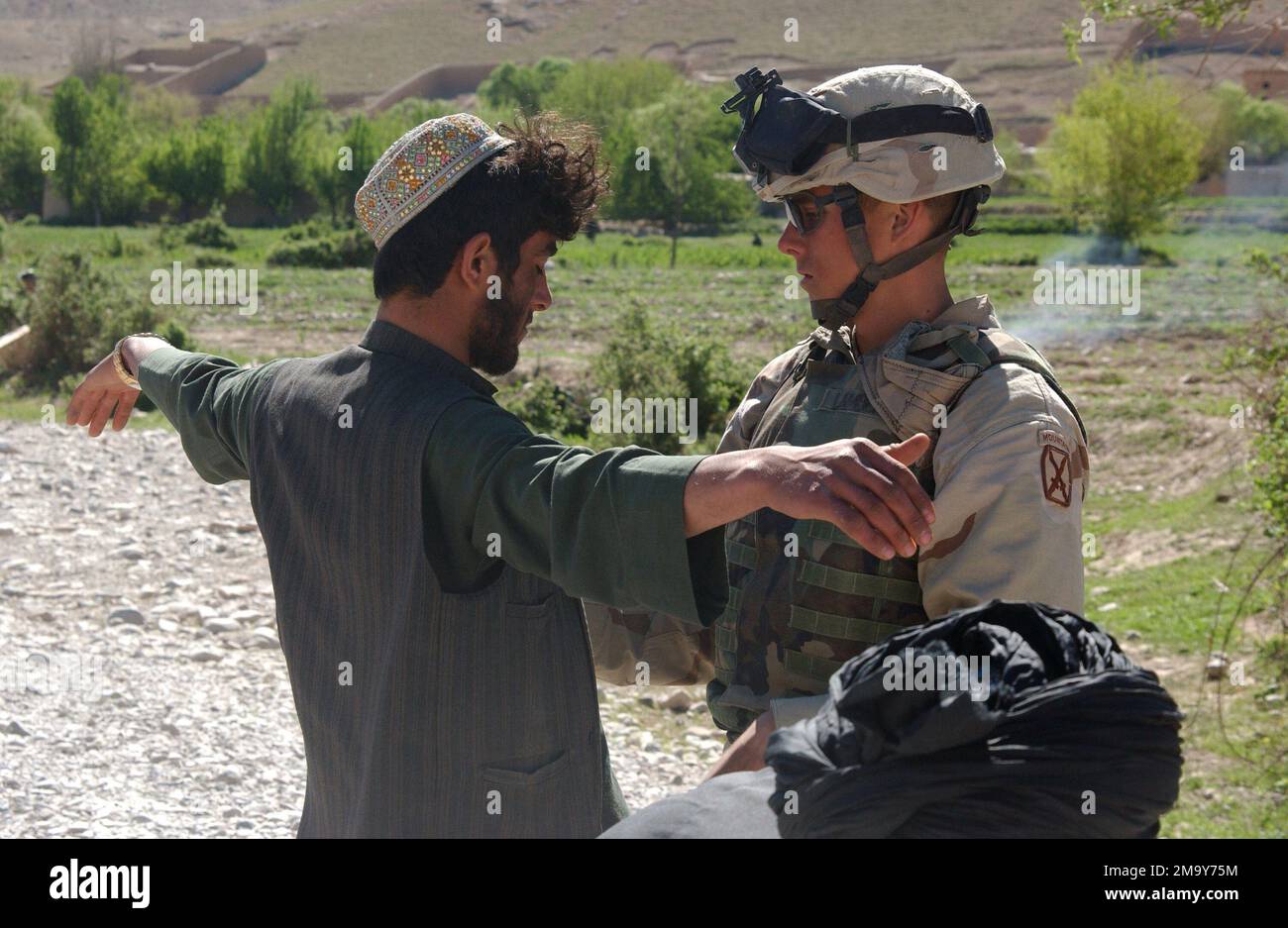 040323-A-6414T-017. Operation/Serie: DAUERHAFTE FREIHEIT Staat: Provinz Uruzgan Land: Afghanistan (AFG) Stockfoto