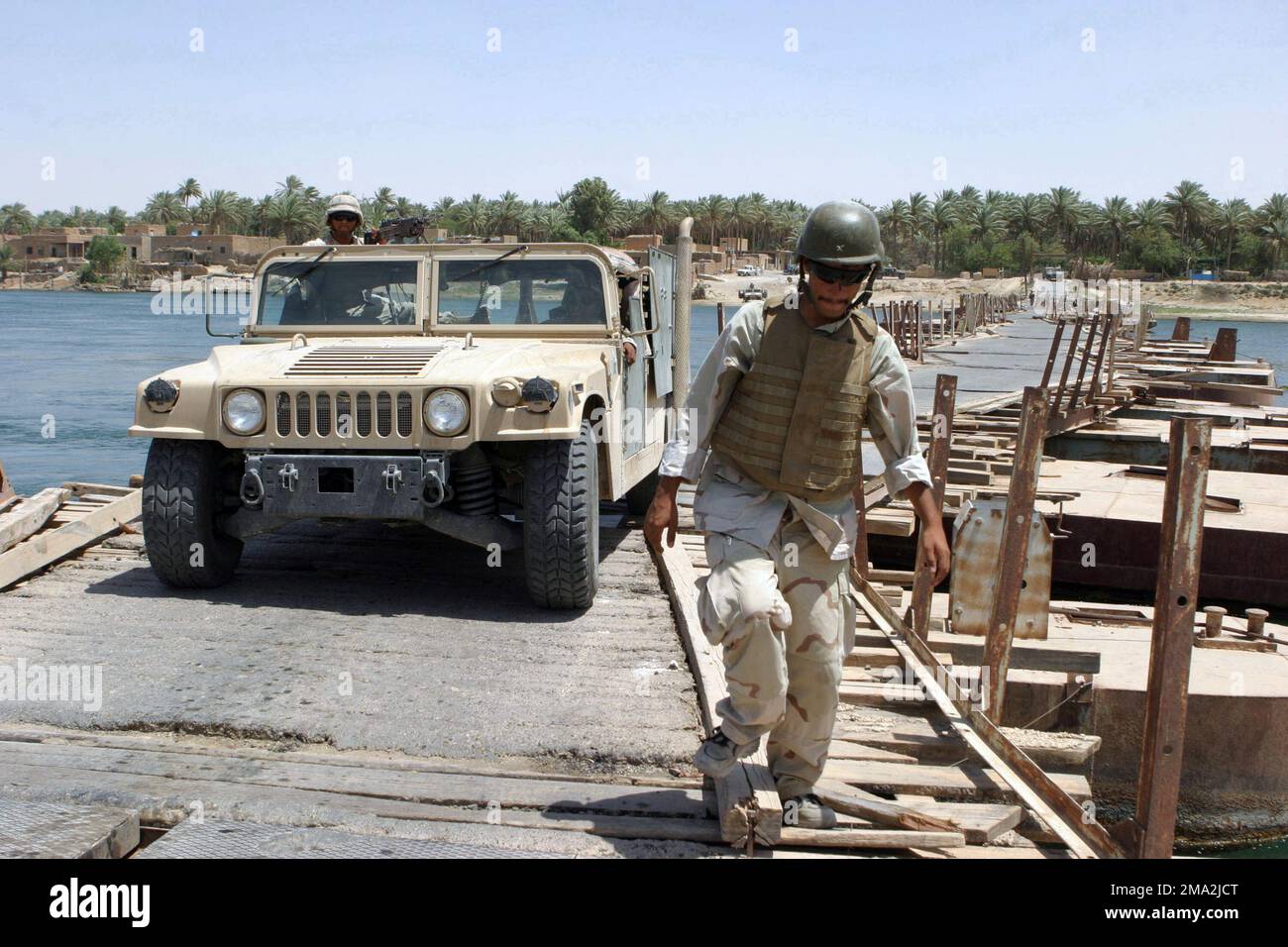 040729-M-5753Q-017. Basis: Bashiri Staat: Al Anbar Land: Irak (IRQ) Stockfoto