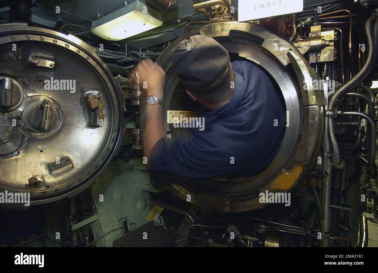 040817-N-6811L-020. Basis: USS Portsmouth (SSN 707) Stockfoto