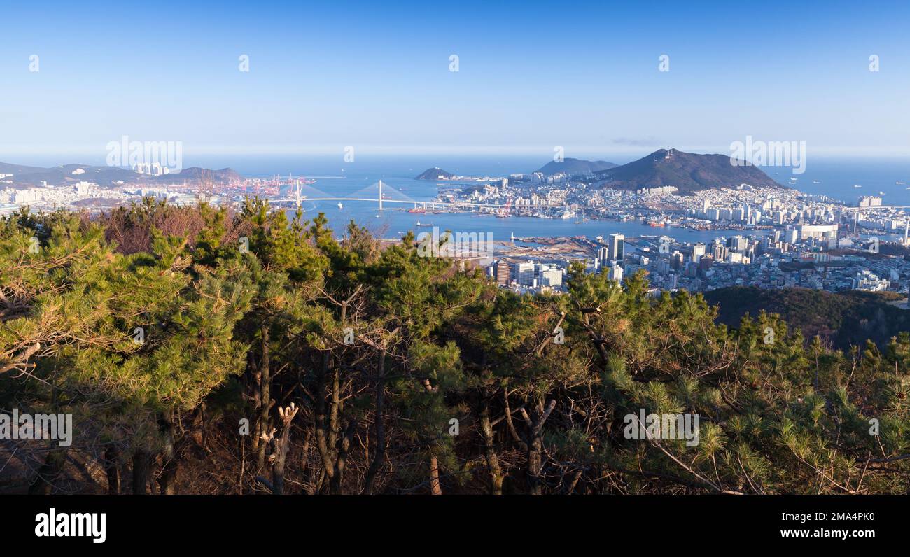 Landschaft von Busan an einem sonnigen Tag, Südkorea Stockfoto