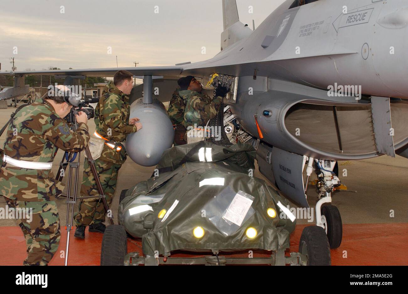 050107-F-7301C-007. Basis: Internationaler Flughafen Richmond Bundesstaat: Virginia (VA) Land: Vereinigte Staaten von Amerika (USA) Stockfoto