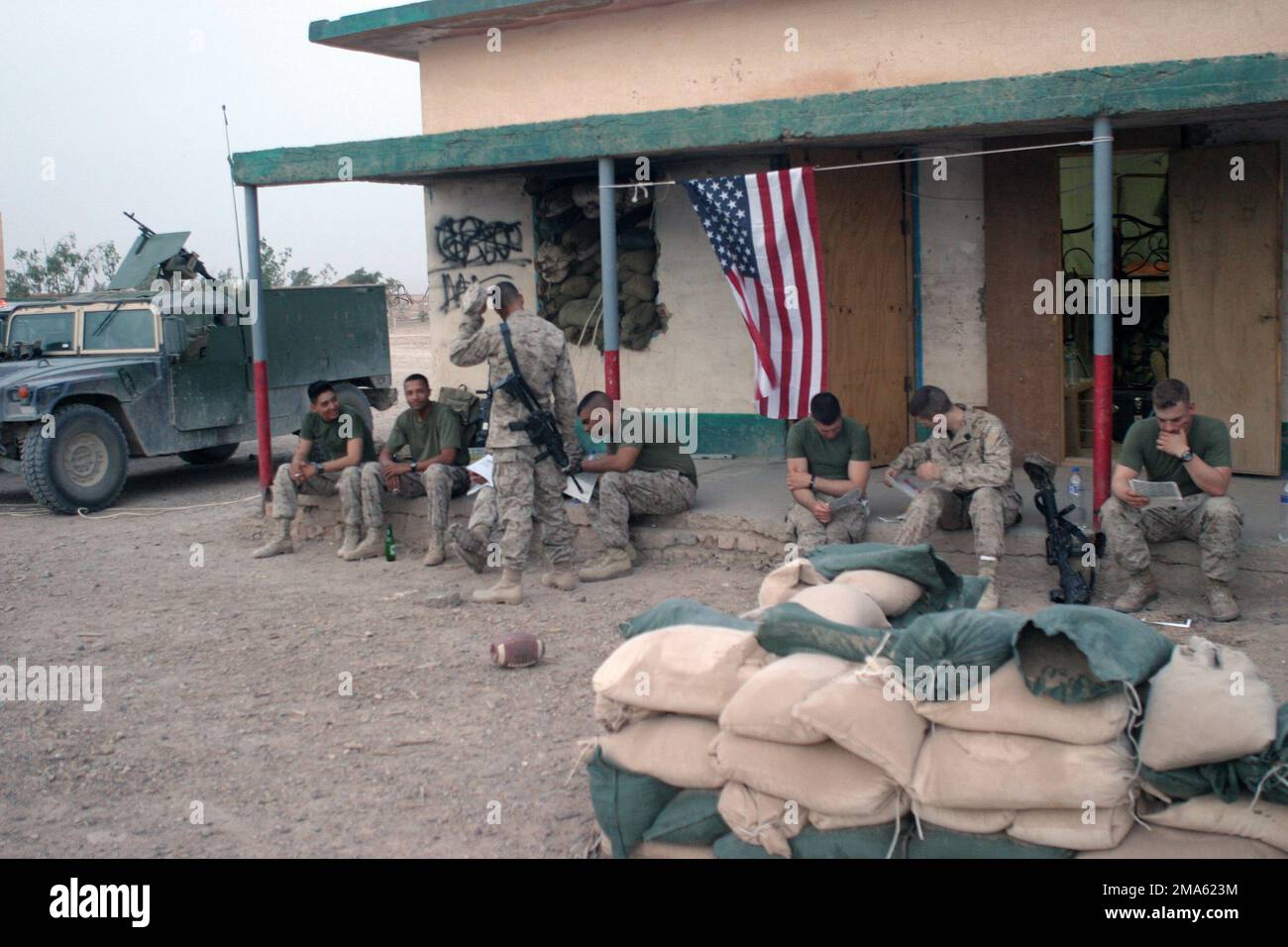 050422-M-9470H-001. Basis: Camp Fallujah Staat: Al Anbar Land: Irak (IRQ) Szene Hauptkommando gezeigt: 8-März Stockfoto