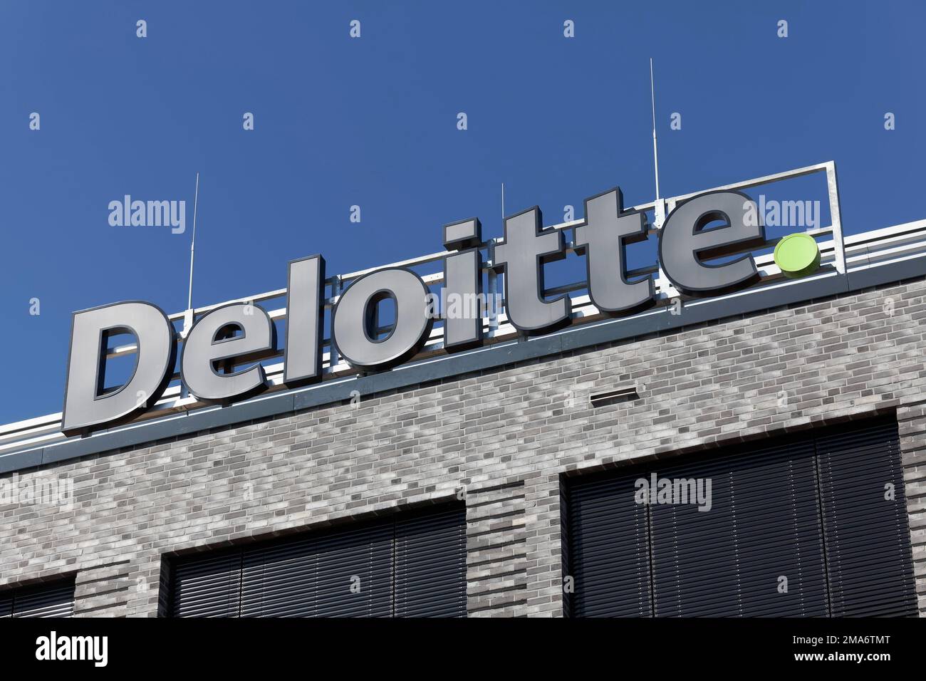 Deloitte Legal, Logo auf dem Gebäude, Büro Düsseldorf, Anwaltskanzlei, Wirtschaftsprüfungsgesellschaft, Nordrhein-Westfalen, Deutschland Stockfoto