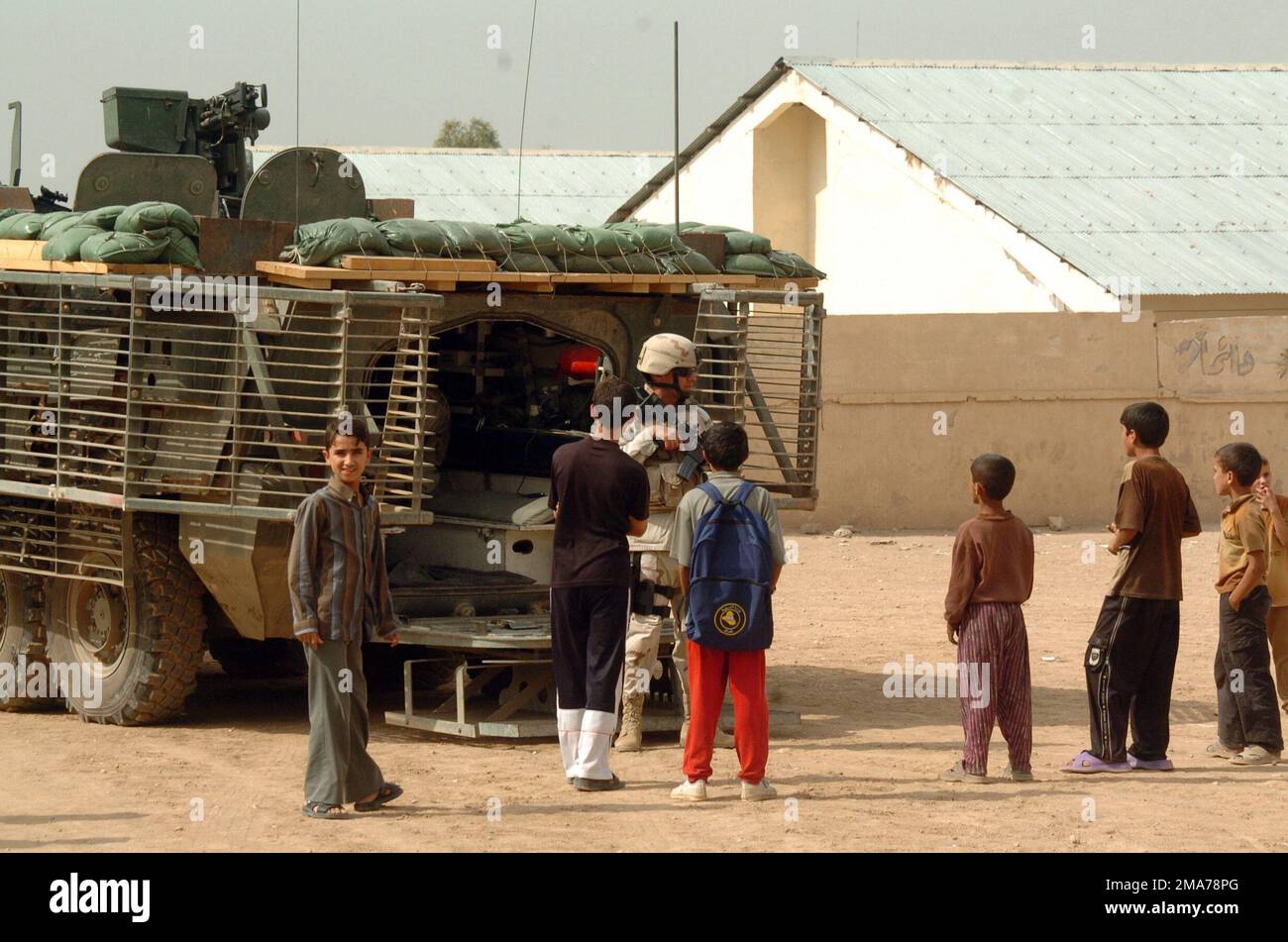 051011-A-2611R-087. Subjekt Operation/Serie: IRAKISCHE FREIHEITSBASIS: Mosul Country: Iraq (IRQ) Scene Major Command gezeigt: 11. ACR Stockfoto