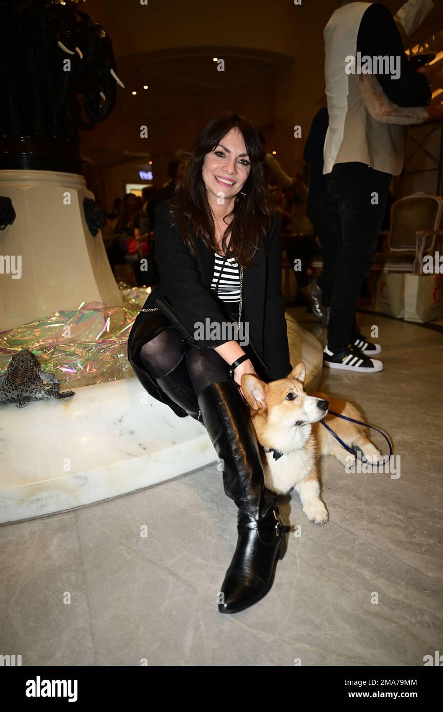 Jean Bork bei der Anja Gockel Fashion Show „Seven Senses“ auf der Berliner Fashion Week Herbst/Winter 2023 im Hotel Adlon Kempinski. Berlin, 18.01.2023 Stockfoto