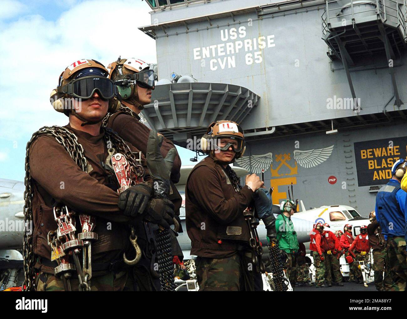 060309-N-7090S-006. Basis: Hauptkommando der Szene USS Enterprise (CVN 65) gezeigt: USS ENTERPRISE (CVN-65) Stockfoto