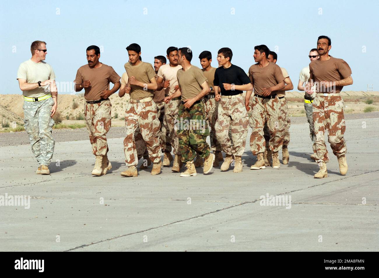 060325-A-7969G-015. Basis: Vorwärtsgerichtete Operationsbasis Summerall Staat: Salah Ah DIN Land: Irak (IRQ) Hauptkommando: DIVISION 101. ab Stockfoto