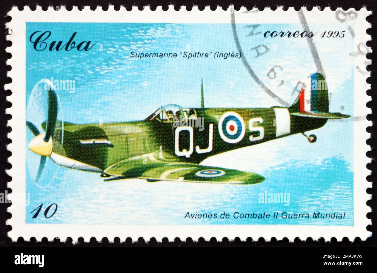 KUBA - CIRCA 1995: Ein in Kuba gedruckter Stempel zeigt Supermarine Spitfire, Große Britanien, Kampfflugzeug aus dem Zweiten Weltkrieg, circa 1995 Stockfoto