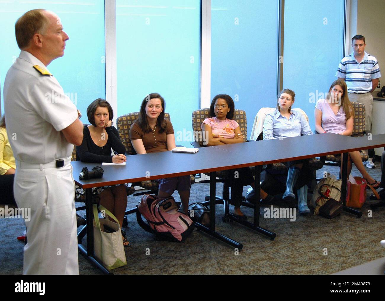 060420-N-7006N-003. Basis: Louisville Bundesstaat: Kentucky (KY) Land: Vereinigte Staaten von Amerika (USA) Stockfoto