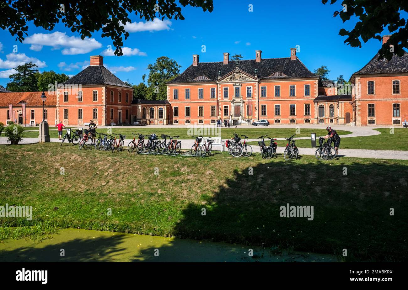 02.09.2022, Deutschland, Mecklenburg-Vorpommern, Kluetz - Schloss Bothmer, die größte und wichtigste barocke Burganlage in Mecklenburg-West Stockfoto