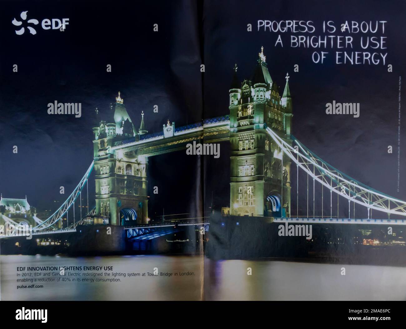 EDF-Werbung für Beleuchtungssysteme mit Londin Tower Bridge in einem Magazin 1977 Stockfoto