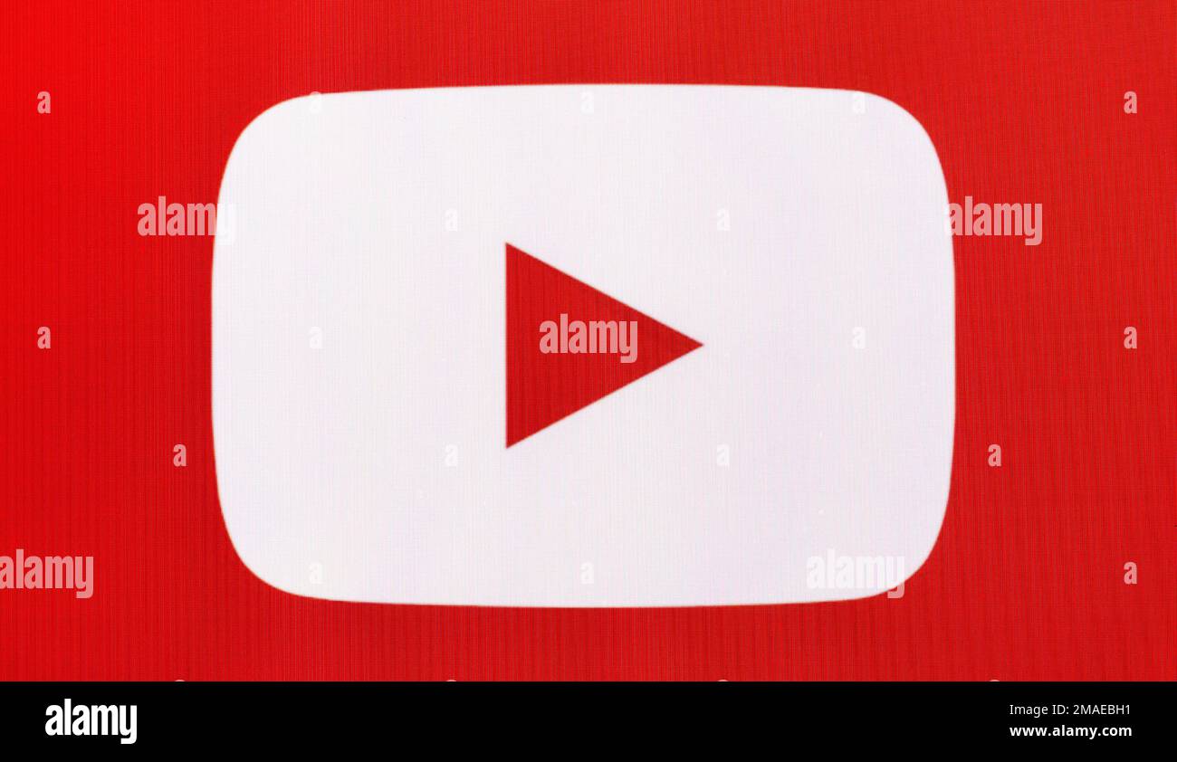 Chisinau, Moldau 16. November 2016: Das Logo der Marke „Youtube“ auf dem Computerbildschirm YouTube ist eine Video-Sharing-Website von Google Stockfoto