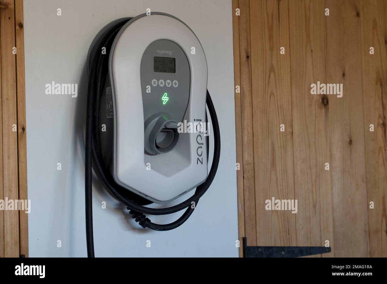 Mycli Zappi v2 Smart ntelligent Solar-Ladegerät für Elektroautos, UK Stockfoto