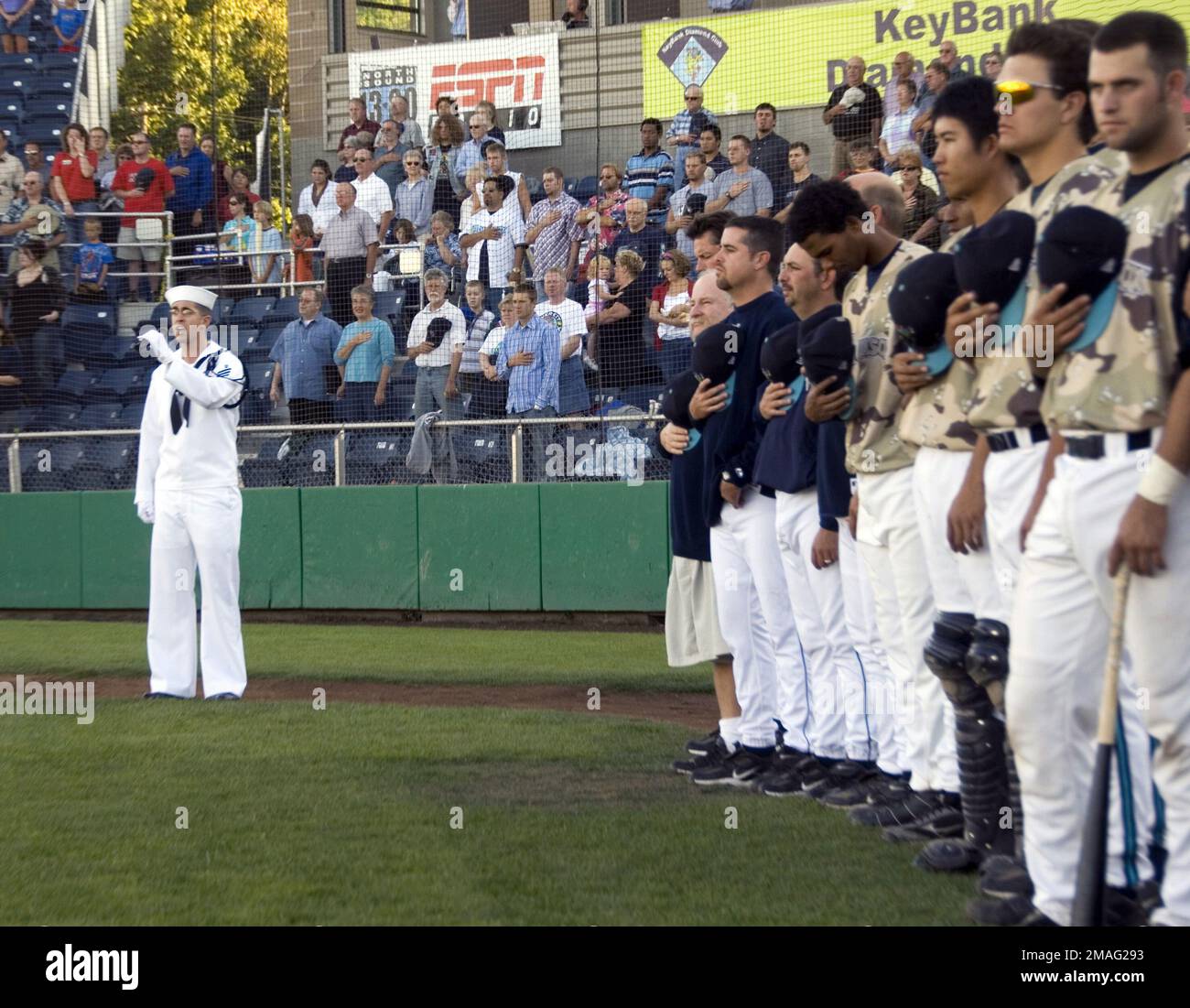 060819-N-3390M-021. Basis: Memorial Stadium Staat: Washington (WA) Land: Vereinigte Staaten von Amerika (USA) Stockfoto