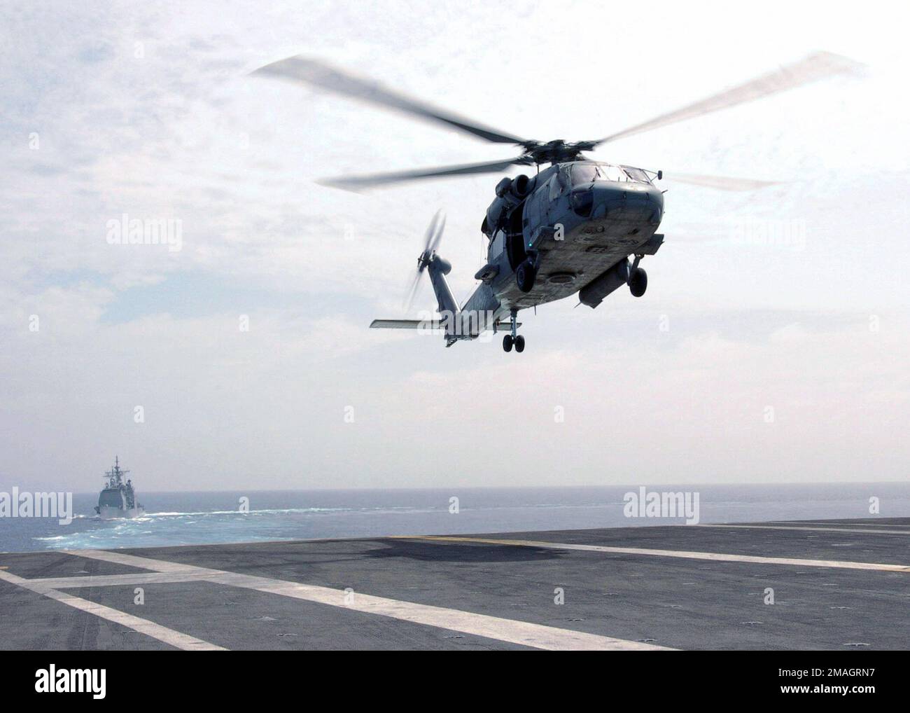 070108-N-0490C-001. Basis: USS Dwight D Eisenhower (CVN 69) Stockfoto