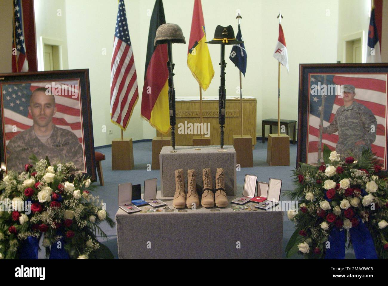 070124-A-2403G-014. Basis: Ray Barracks Chapel Staat: Friedberd Land: Deutschland / Deutschland (DEU) Stockfoto