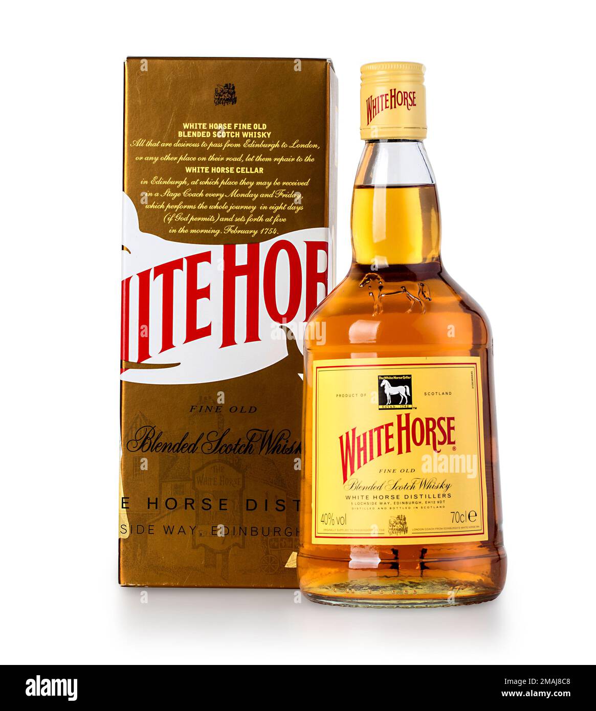 CHISINAU, MOLDAWIEN - 25. Dezember 2015, White Horse Scotch Whisky ist ein gemischter Scotch Whisky aus Edinburgh, der erstmals von James Logan Mackie im Jahr 186 hergestellt wurde Stockfoto