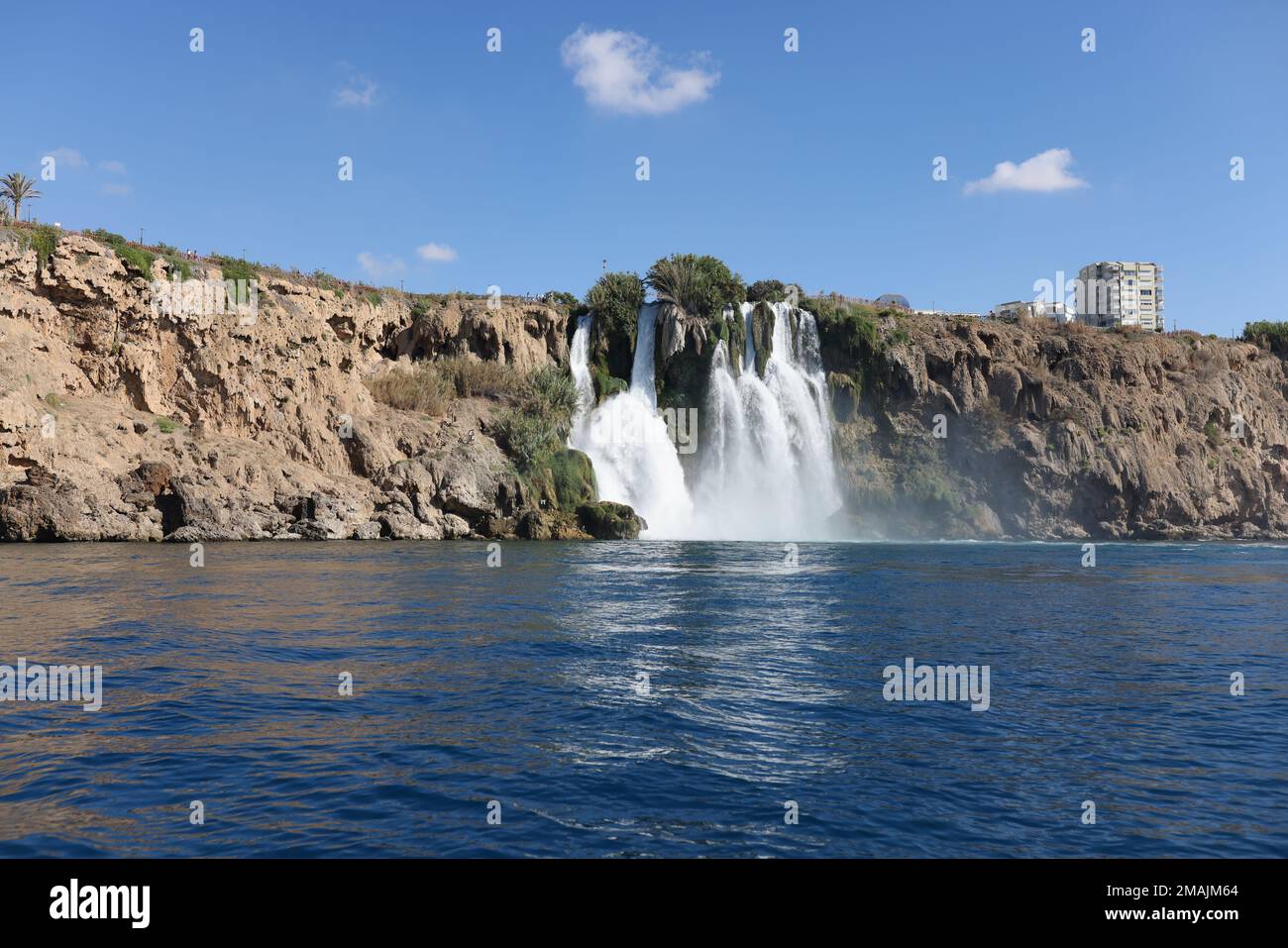 Untere Duden-Wasserfälle an der Mittelmeerküste, Antalya, Türkei. Stockfoto