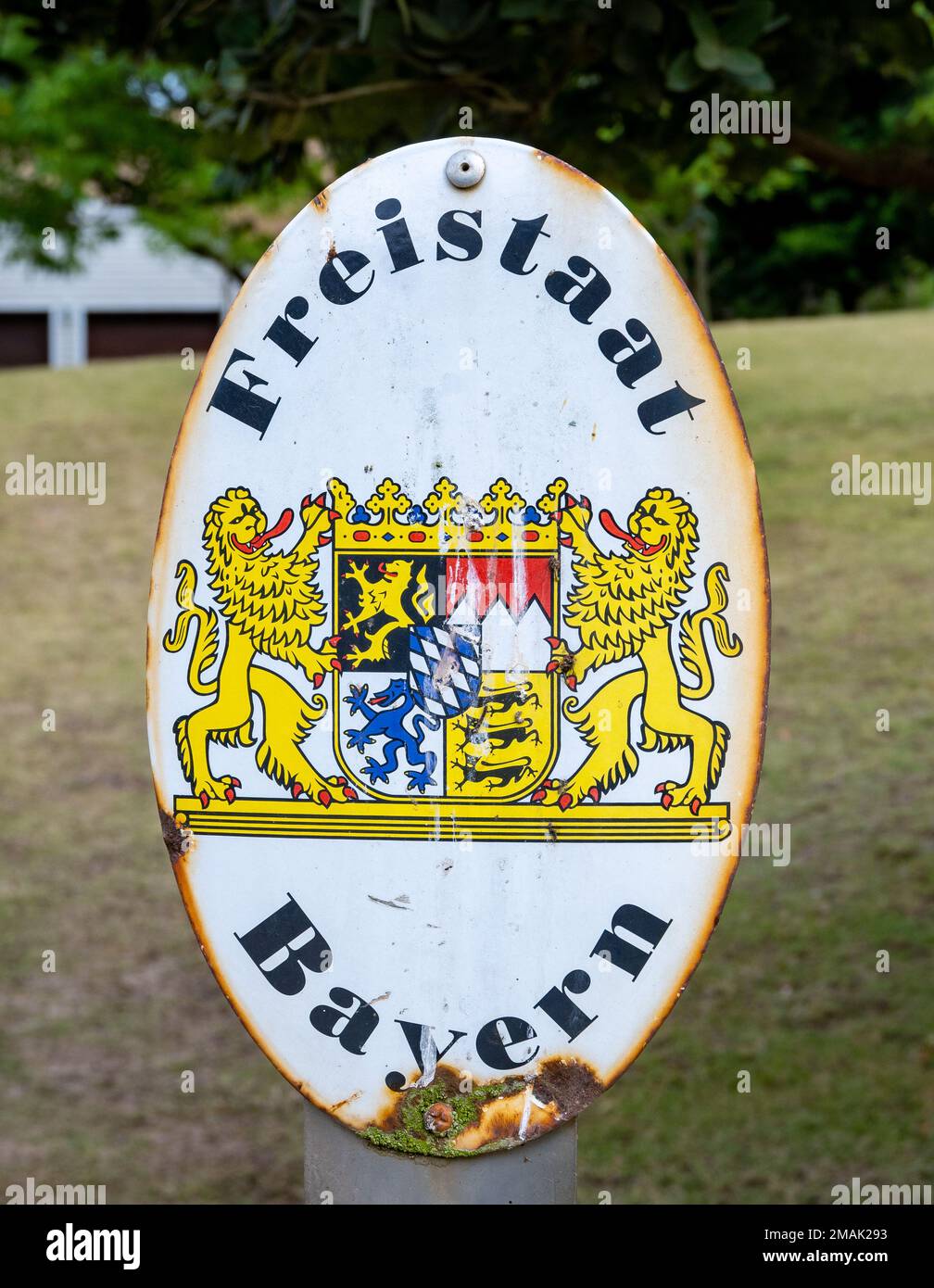 Emblem des Freistaates Bayern oder Freistaat Bayern in deutscher Sprache mit seinem Wappen. Westkap, Südafrika. Stockfoto
