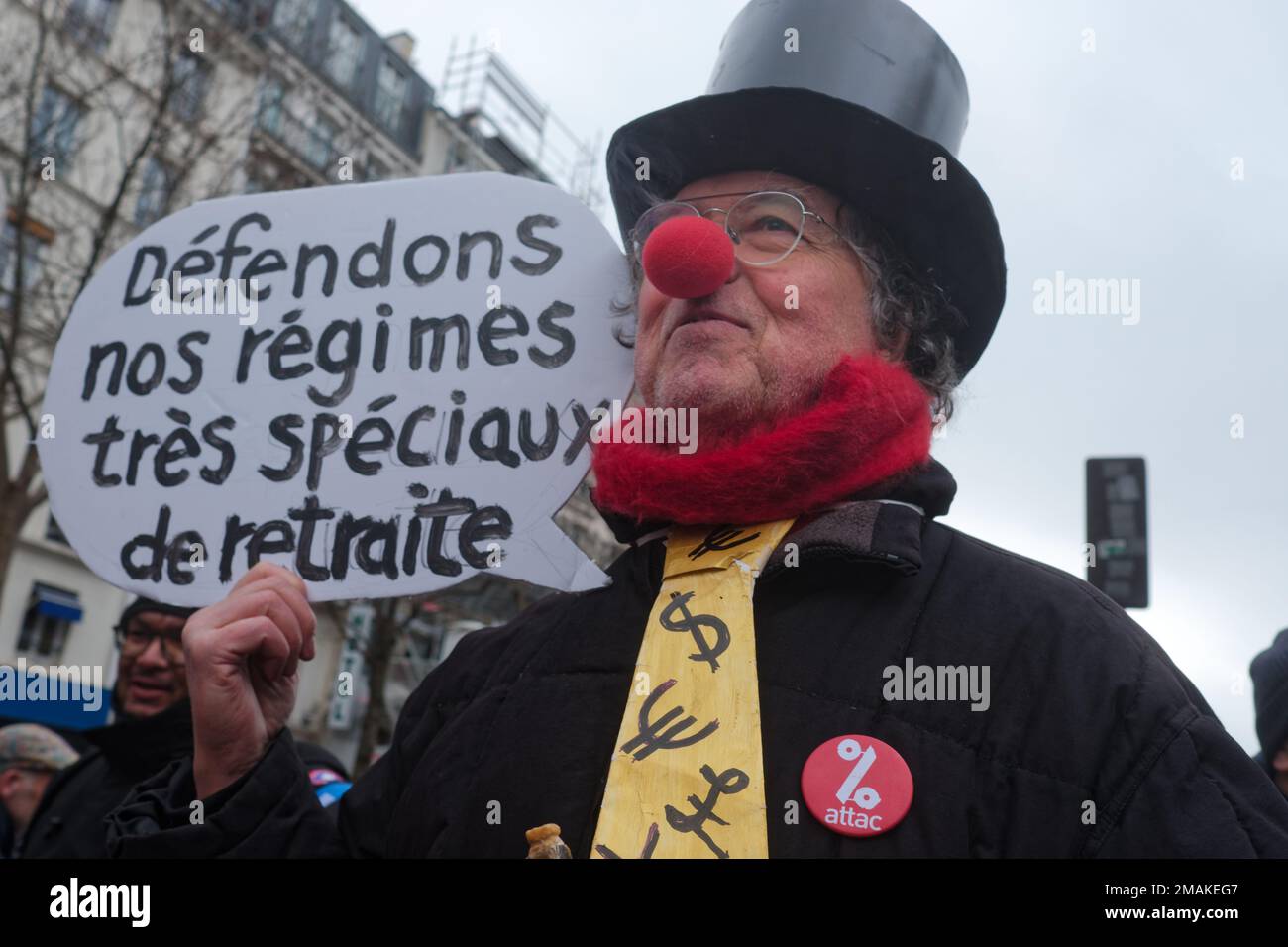 Environ 400000 personnes à Paris selon les syndicats sont venus dire NON à l'allongement de la durée de cotisation et au départ en retraite à 64 ans Stockfoto