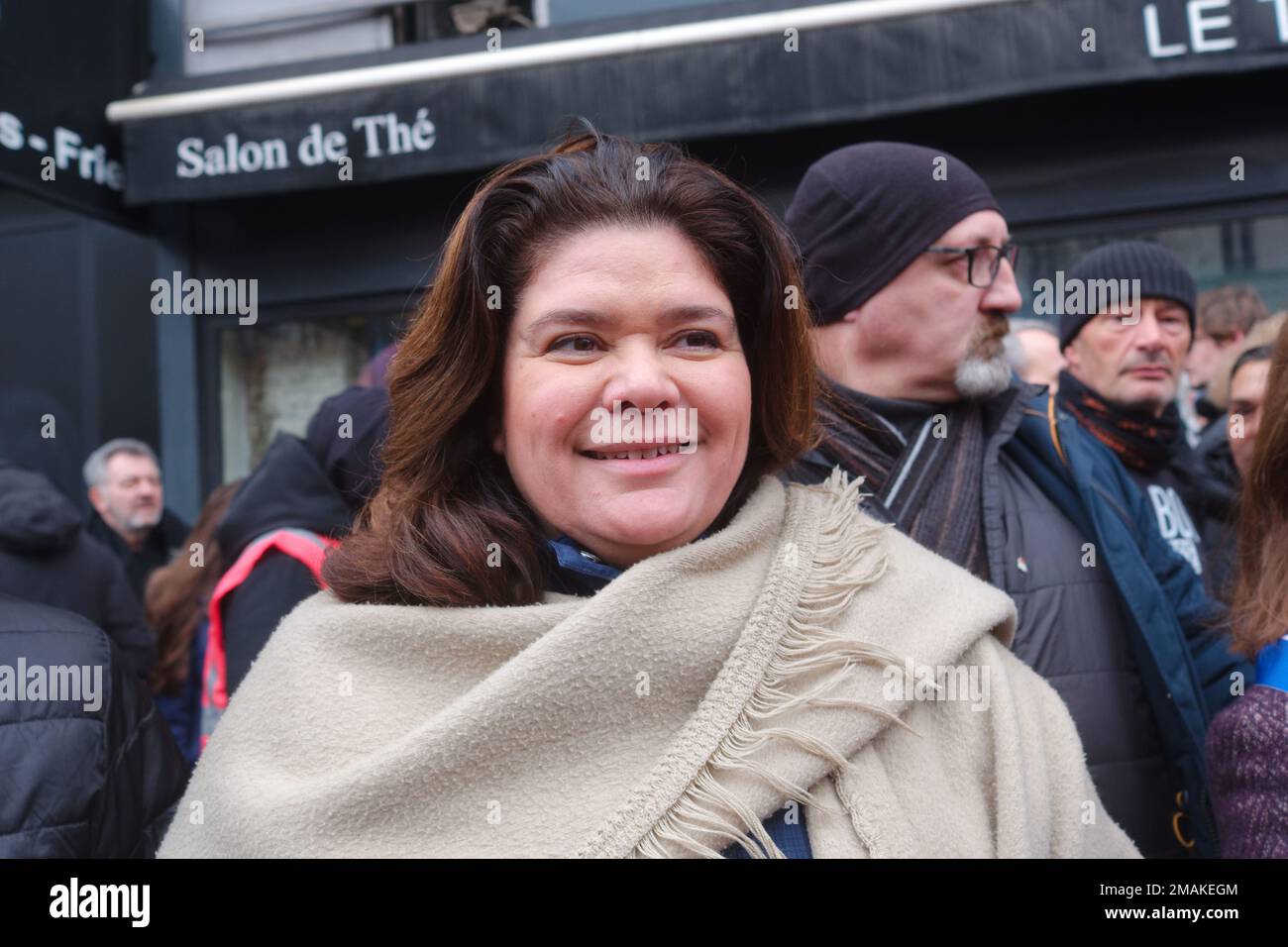Environ 400000 personnes à Paris selon les syndicats sont venus dire NON à l'allongement de la durée de cotisation et au départ en retraite à 64 ans Stockfoto