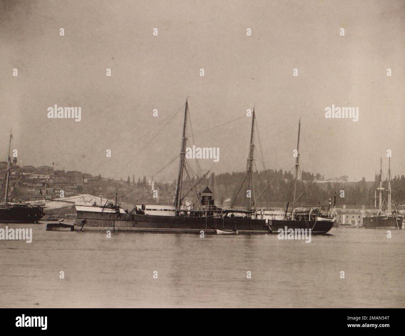 Osmanischer Ironclad Hıfz-ur Rahman am Goldenen Horn Stockfoto